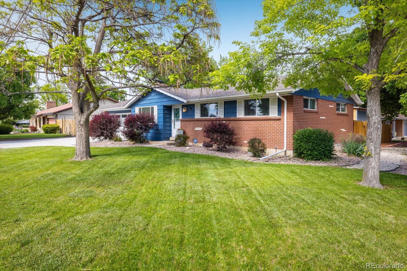 7054  carr street, Arvada sold home. Closed on 2024-04-30 for $655,000.