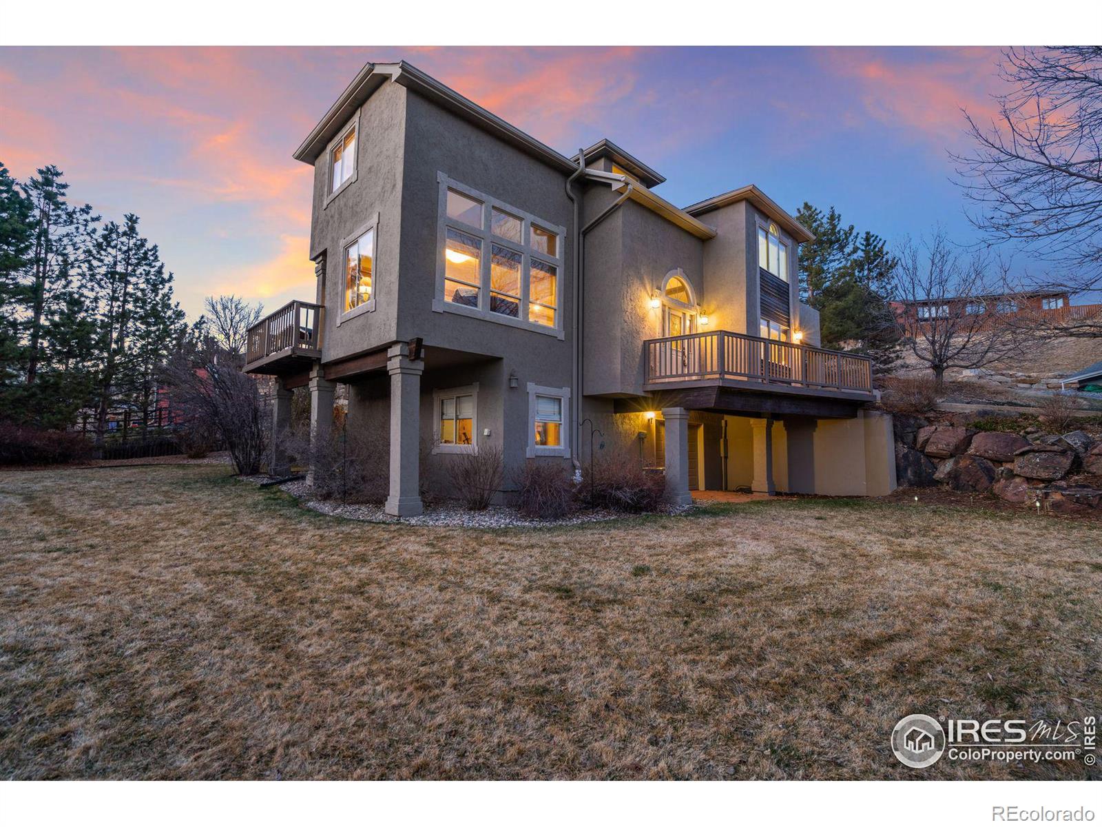 2304  Nottingham Court, fort collins MLS: 4567891005580 Beds: 6 Baths: 5 Price: $1,050,000