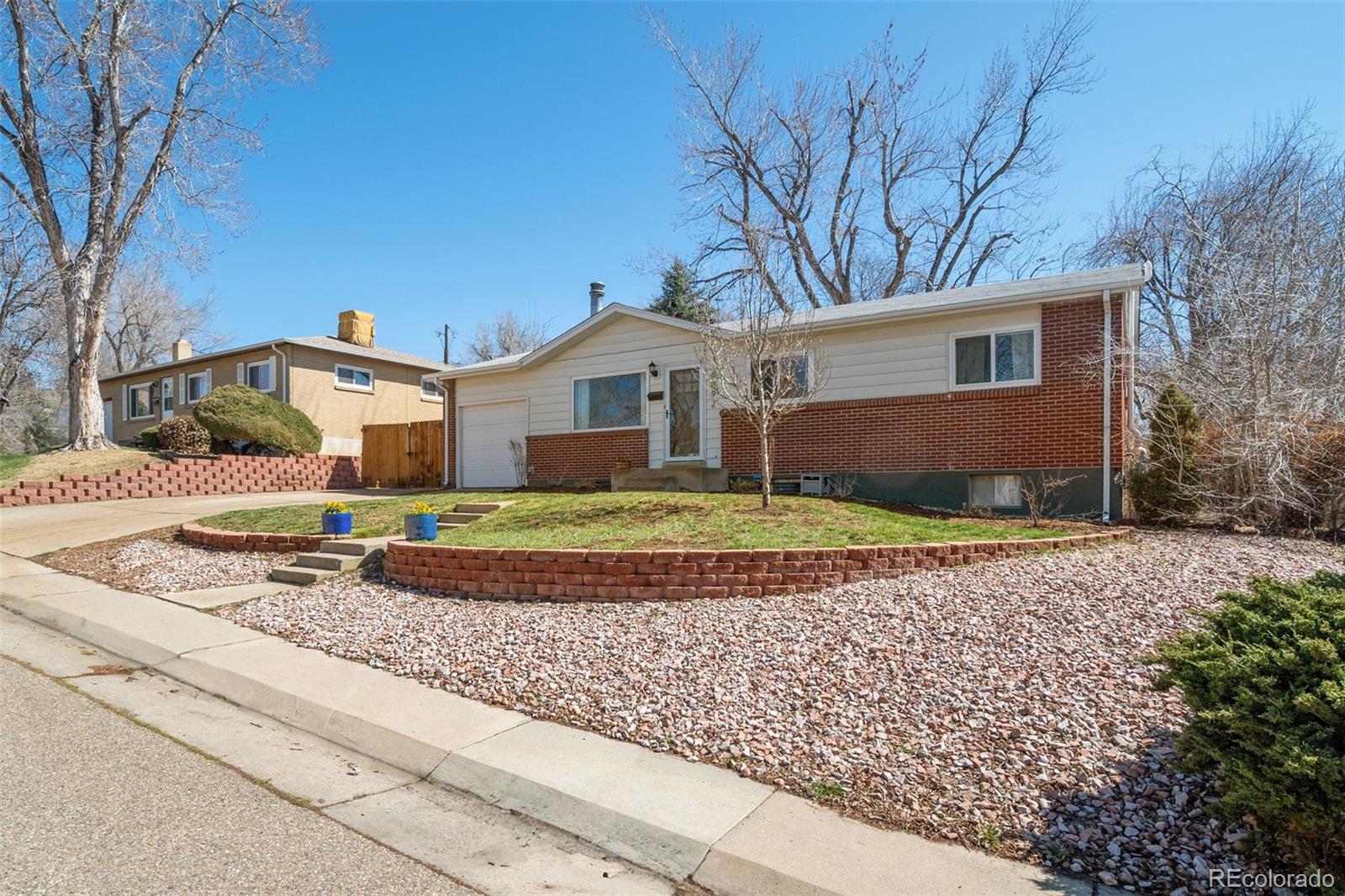 6892  moore street, arvada sold home. Closed on 2024-05-08 for $665,000.