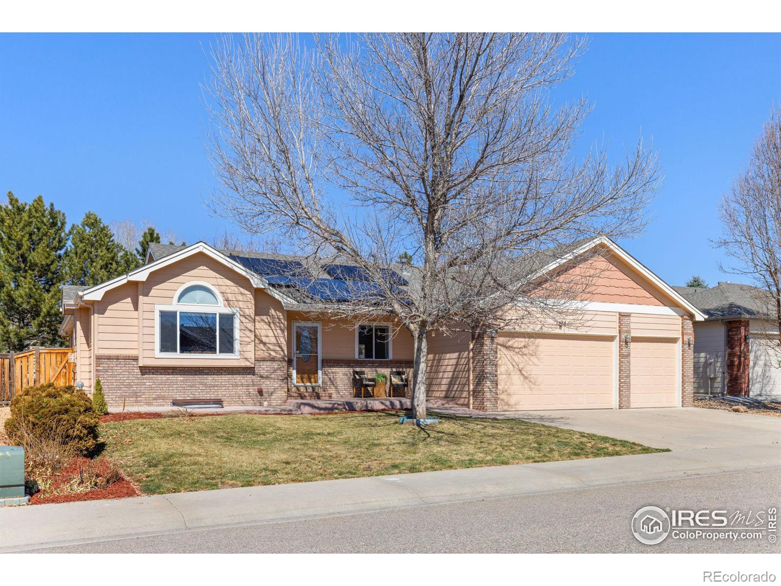 1545  La Jara Street, loveland MLS: 4567891005772 Beds: 4 Baths: 3 Price: $625,000