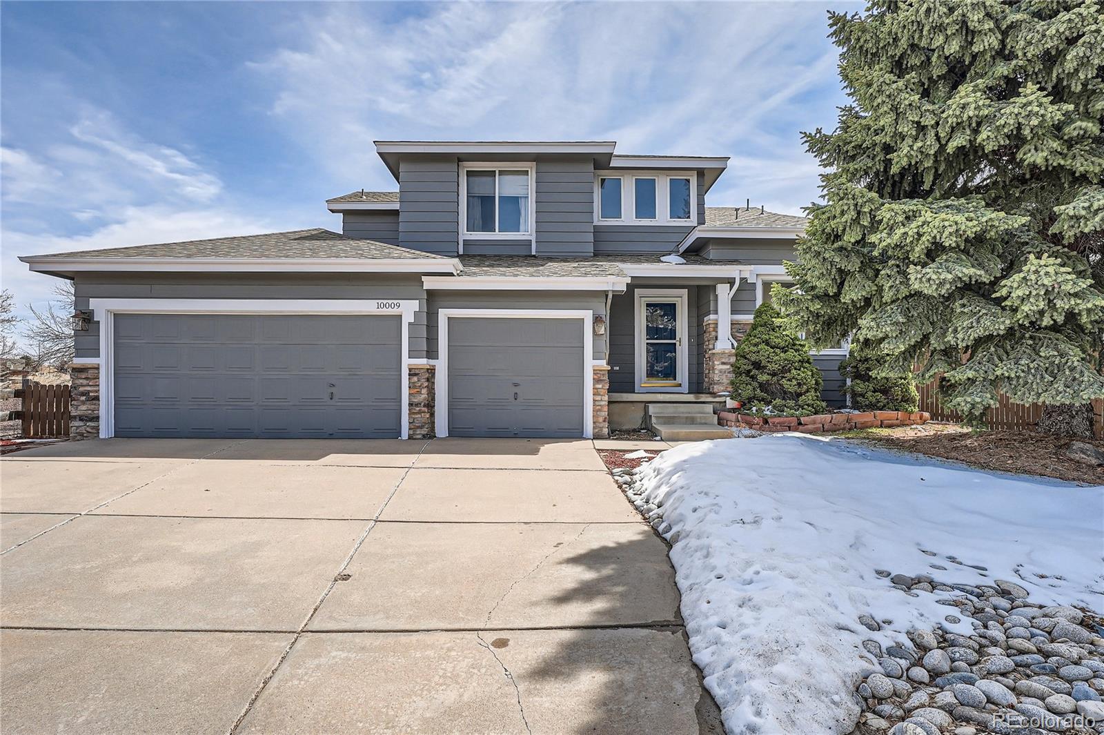 10009  blackbird circle, highlands ranch sold home. Closed on 2024-04-30 for $889,000.