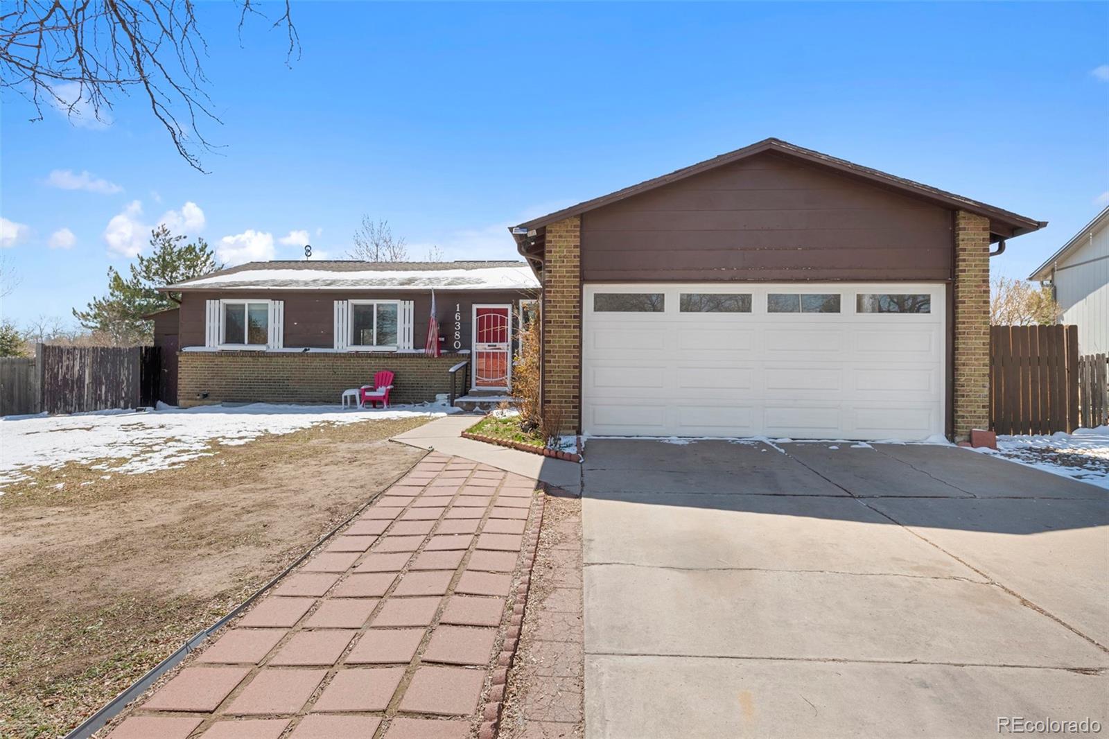 16380 e bates drive, aurora sold home. Closed on 2024-04-15 for $440,000.
