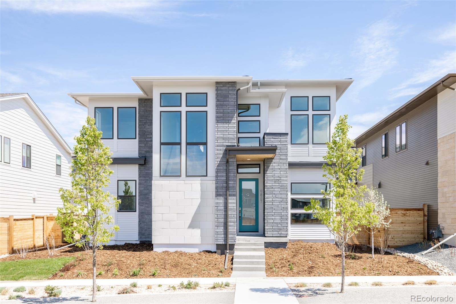 9867 E 63rd Place, denver MLS: 4769530 Beds: 5 Baths: 5 Price: $1,579,956