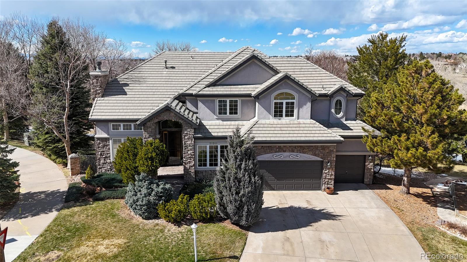 21201 e saddle rock lane, Aurora sold home. Closed on 2024-05-23 for $1,150,000.