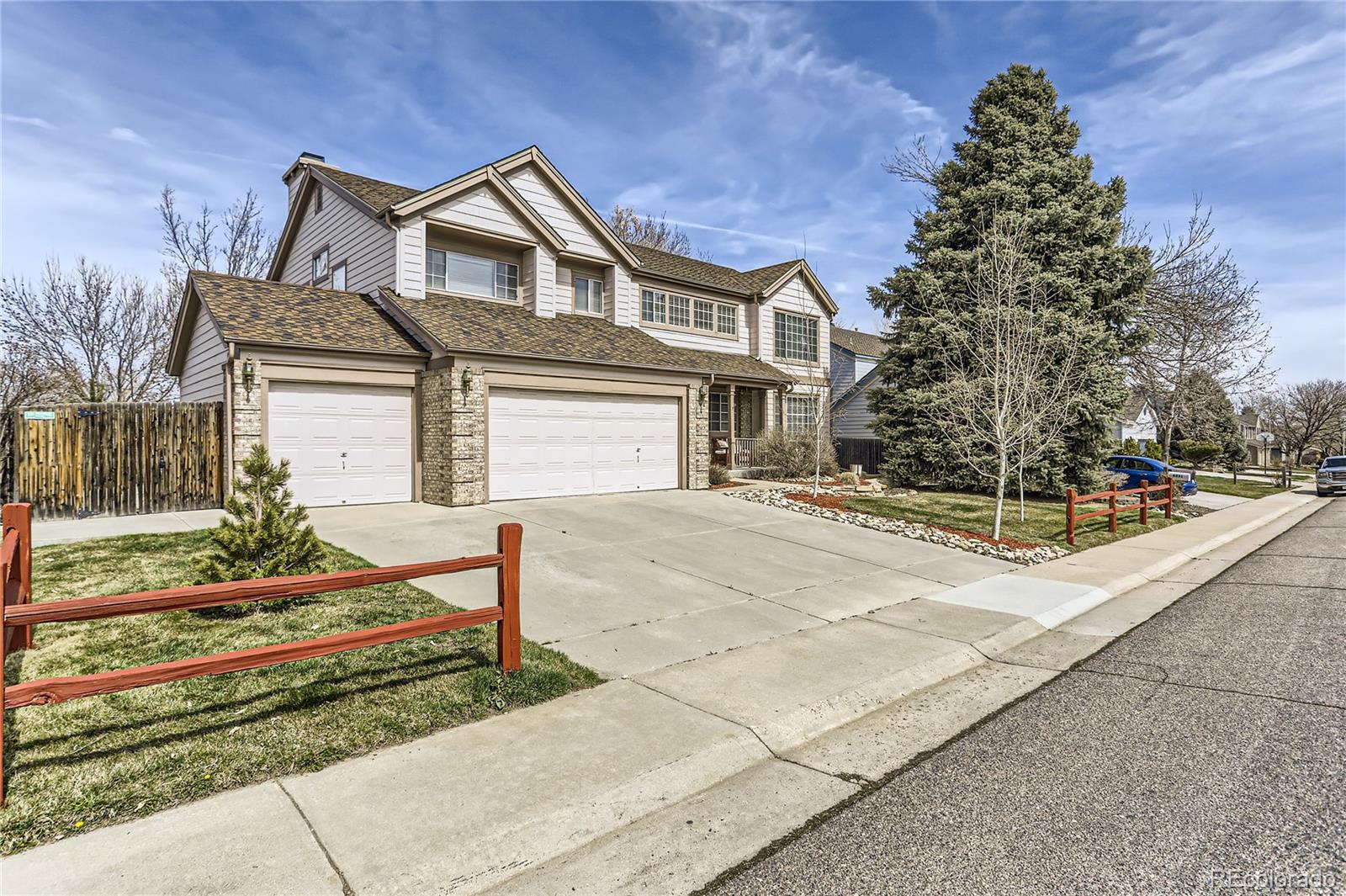 8331 w nichols avenue, littleton sold home. Closed on 2024-04-30 for $941,500.