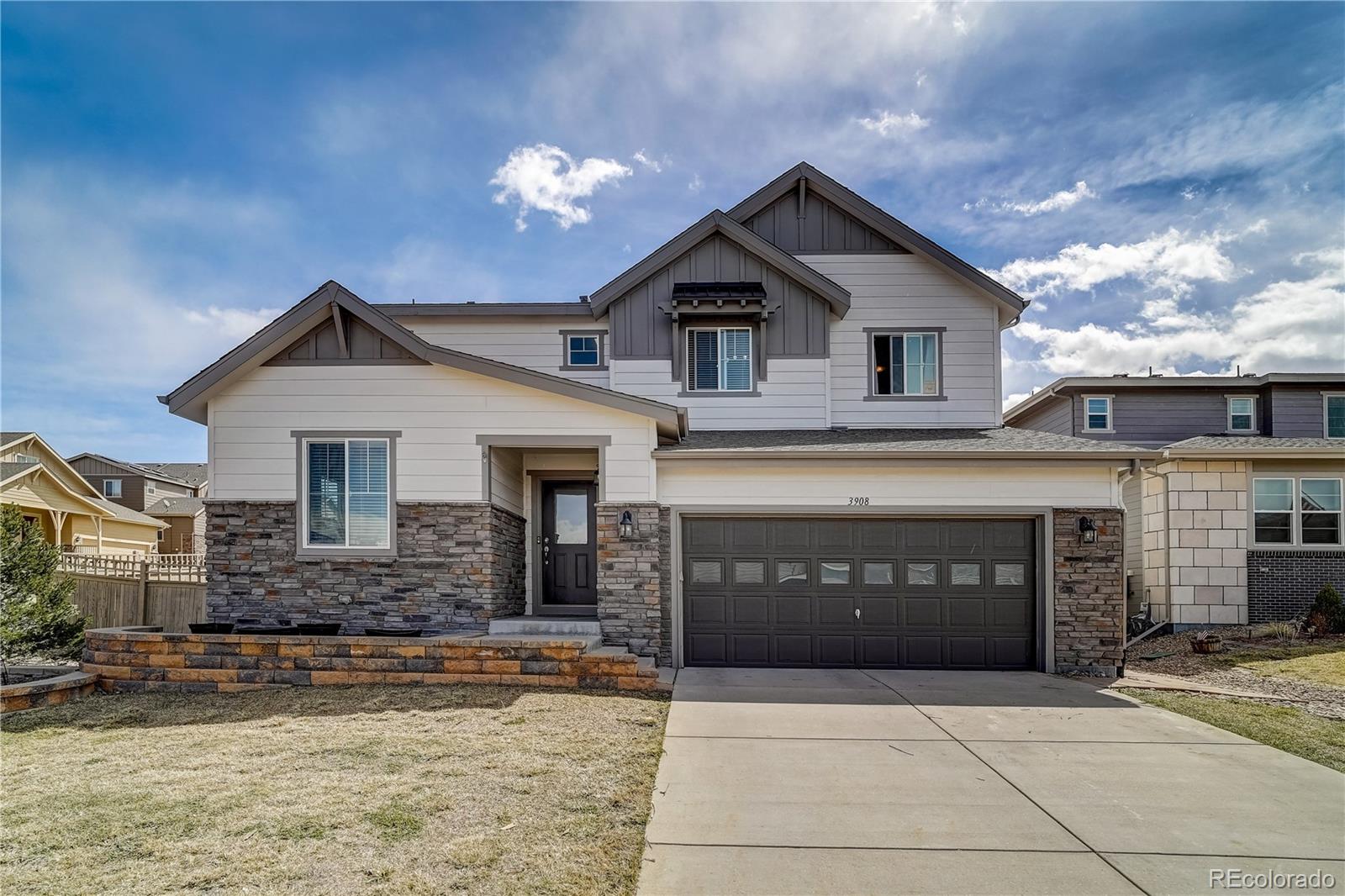 3908  Donnington Way, castle rock MLS: 8331005 Beds: 4 Baths: 4 Price: $695,000