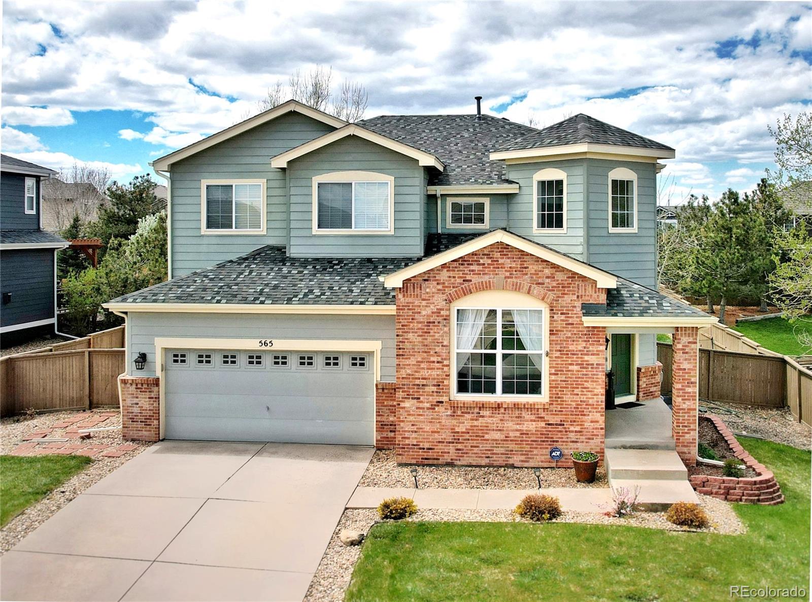 565  Gardner Street, castle rock MLS: 4969951 Beds: 4 Baths: 3 Price: $669,900