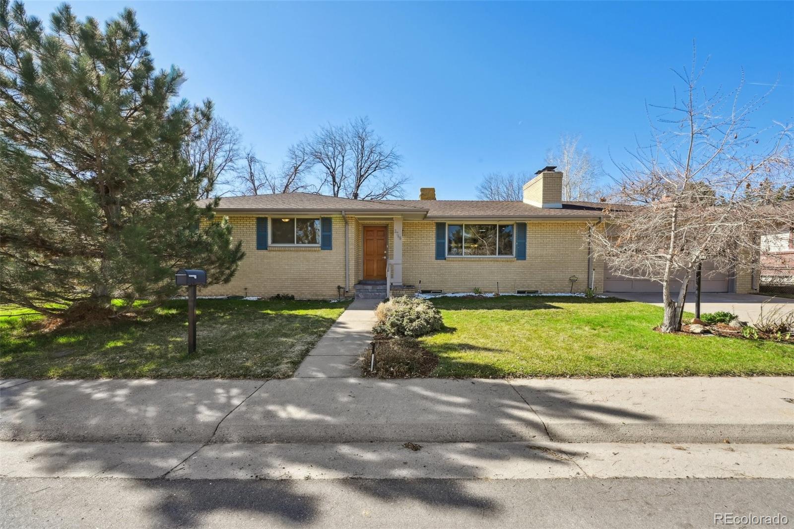 3766 s benton way, denver sold home. Closed on 2024-04-30 for $627,000.