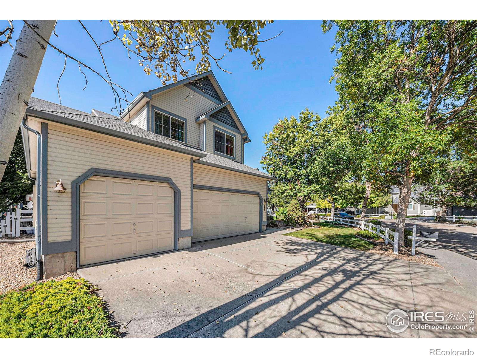 803  bittersweet lane, longmont sold home. Closed on 2024-05-15 for $825,000.