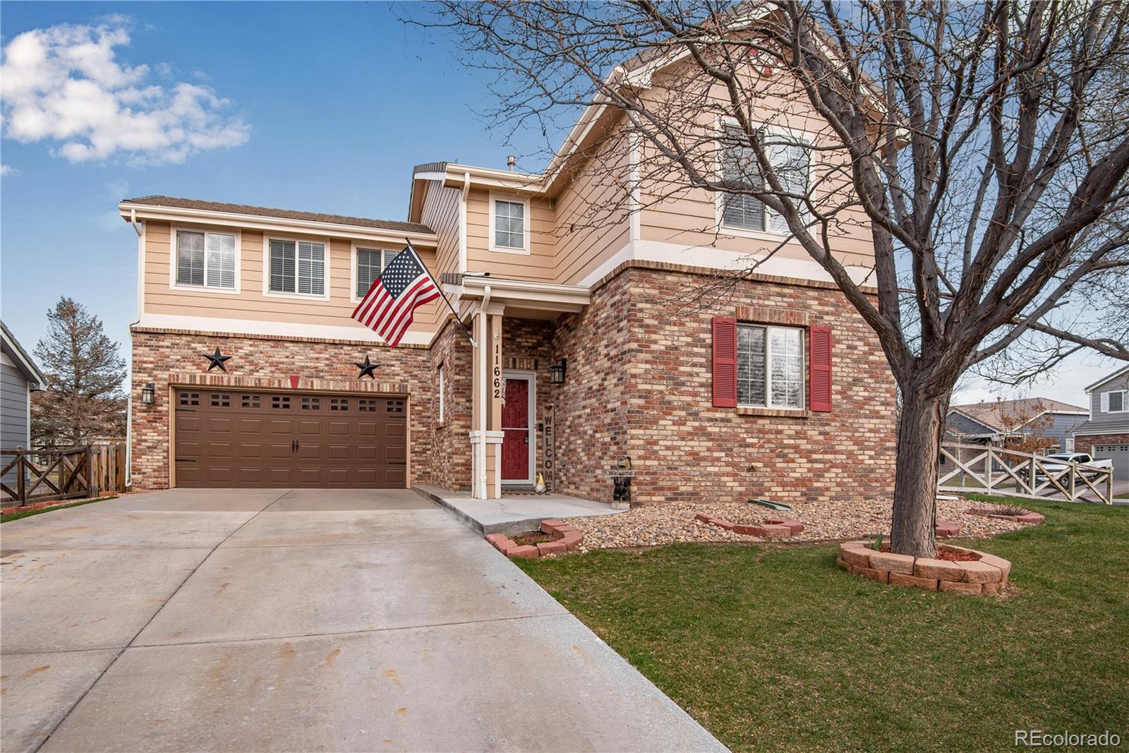 11662  Elkhart Street, commerce city MLS: 2634532 Beds: 3 Baths: 3 Price: $485,000