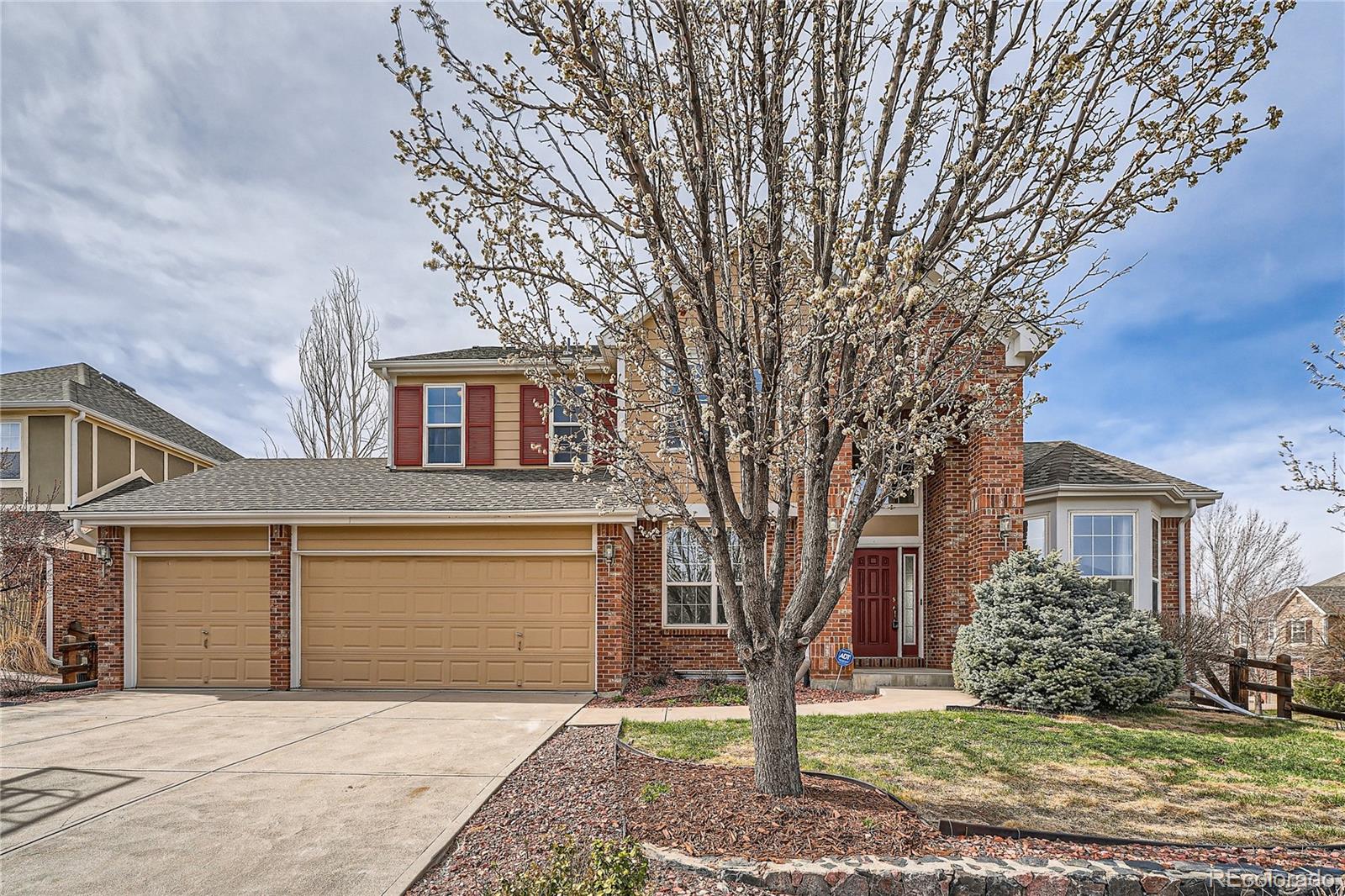 18241 e peakview place, aurora sold home. Closed on 2024-05-06 for $820,000.