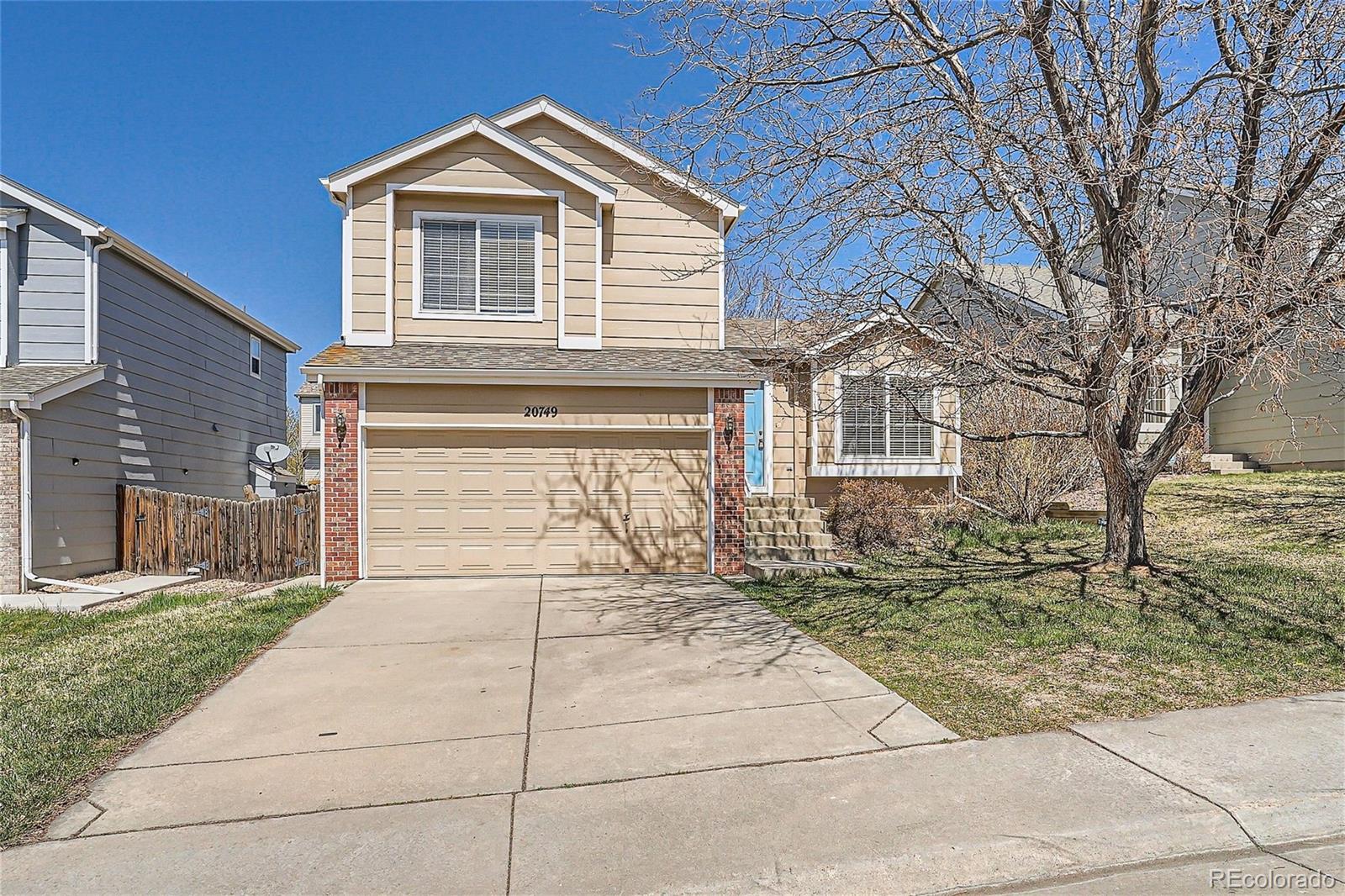 20749 E Kenyon Place, aurora MLS: 5114675 Beds: 3 Baths: 2 Price: $525,000