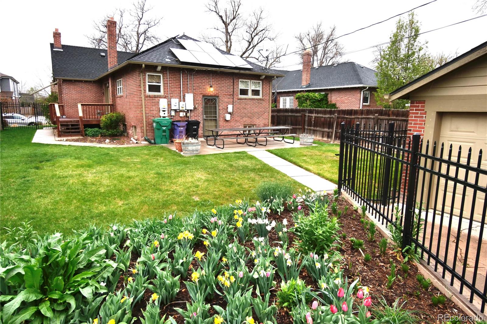 2652  fairfax street, denver sold home. Closed on 2024-05-10 for $885,000.