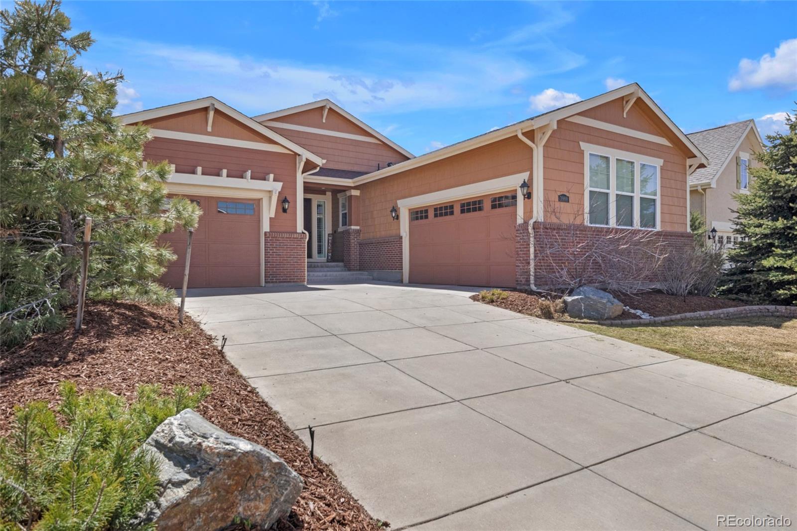 3988  Whitewing Lane, castle rock MLS: 8867093 Beds: 5 Baths: 3 Price: $715,000