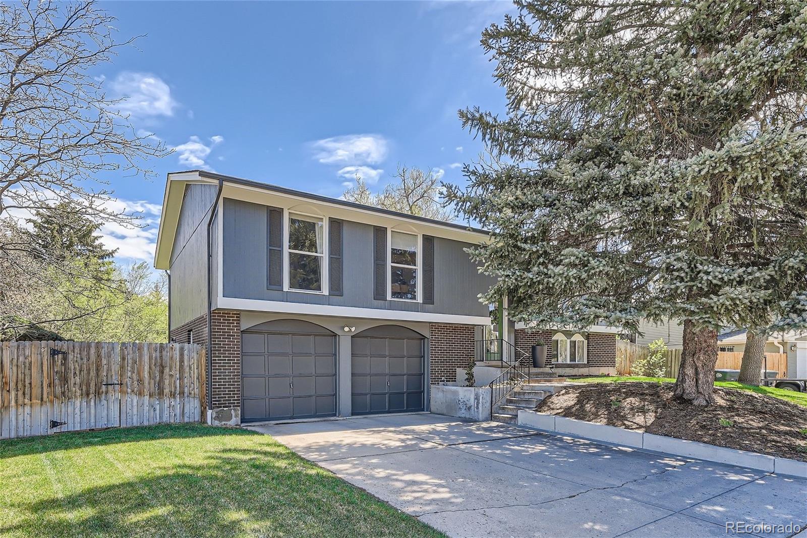 10734  Tancred Street, northglenn MLS: 7454939 Beds: 4 Baths: 3 Price: $575,000