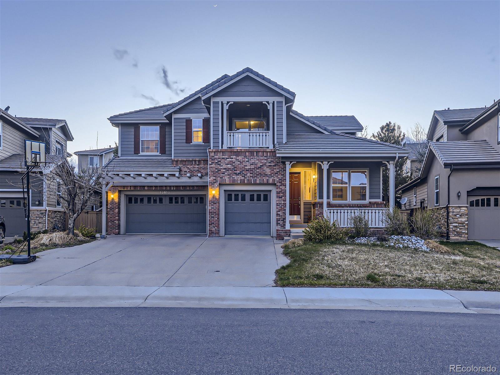 10613  Briarglen Circle, highlands ranch MLS: 5453606 Beds: 4 Baths: 4 Price: $889,000