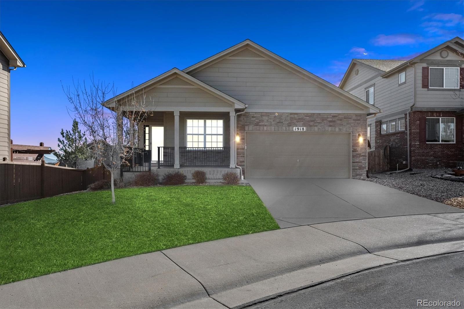 1918  Charbray Point, castle rock MLS: 6916832 Beds: 2 Baths: 2 Price: $550,000