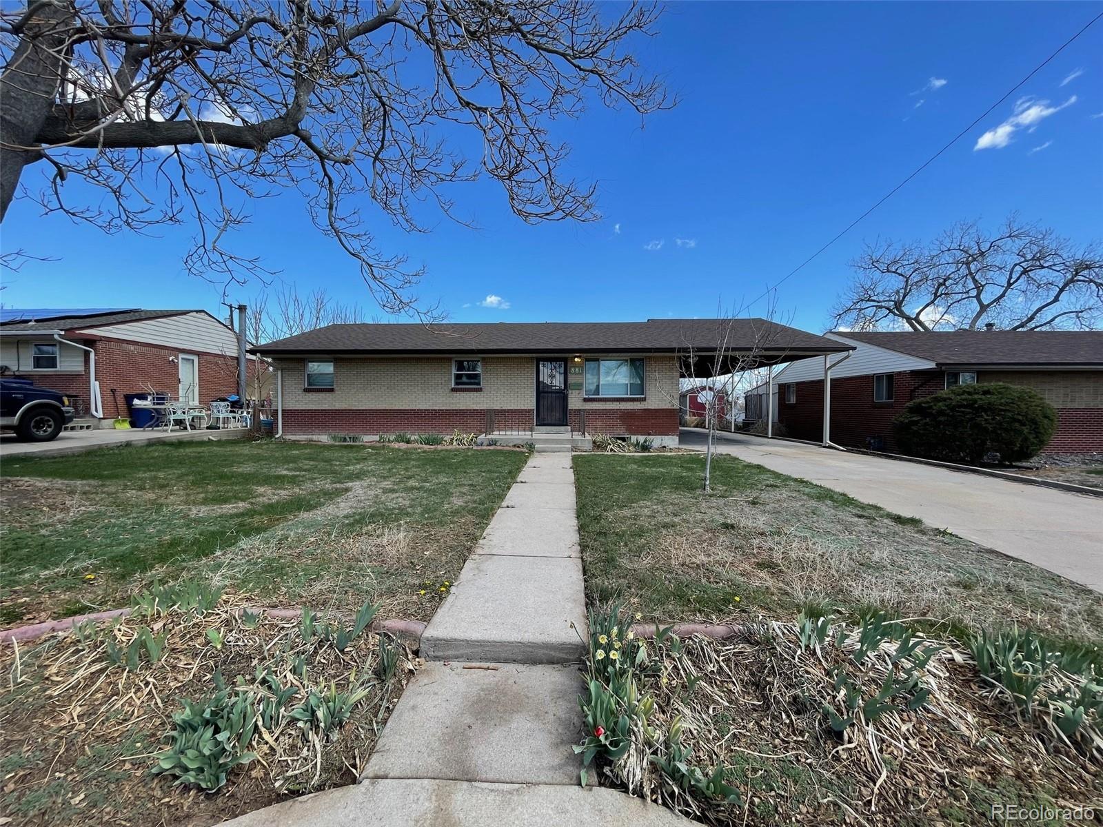 881  Bronco Road, denver MLS: 4522234 Beds: 5 Baths: 2 Price: $525,000