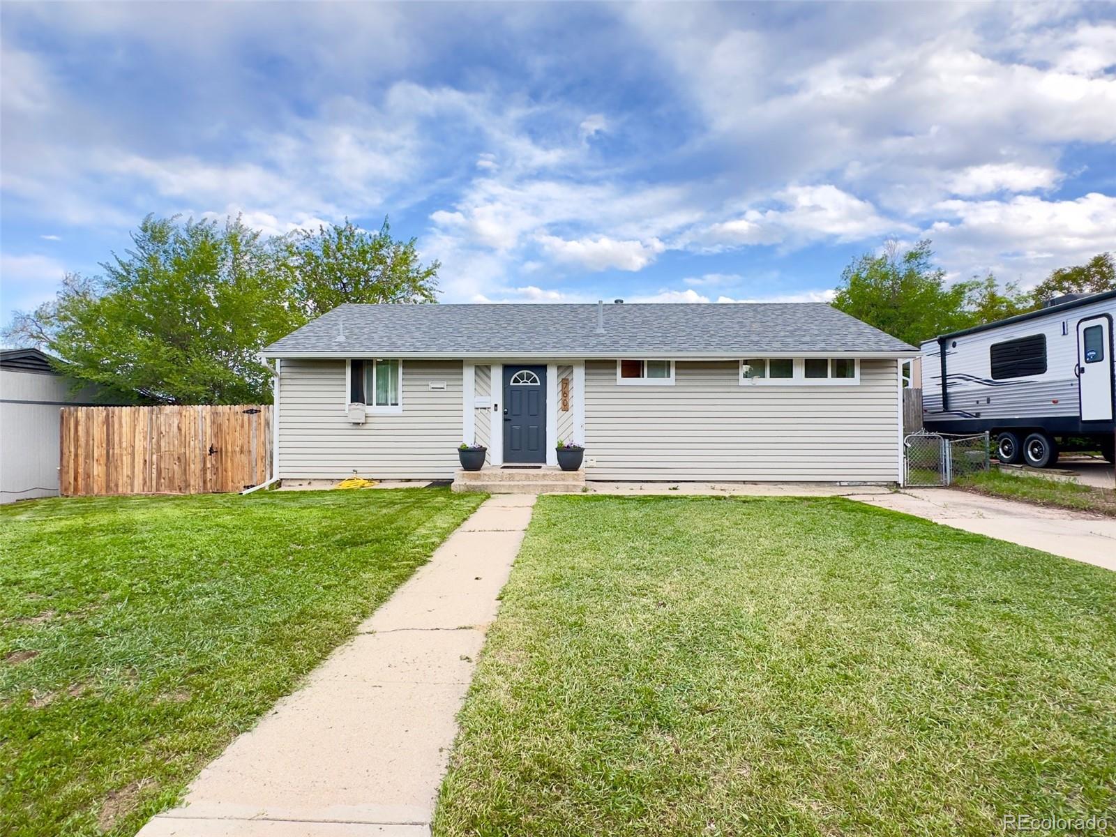 760  Cragmore Street, denver MLS: 4752737 Beds: 3 Baths: 1 Price: $390,000