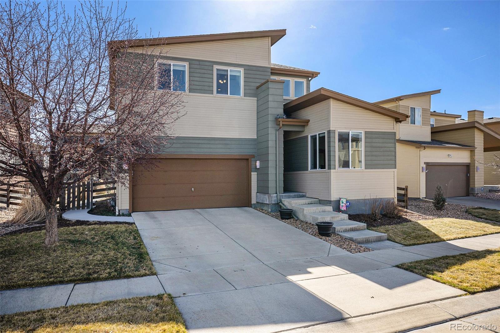 10030  Truckee Street, commerce city MLS: 4063186 Beds: 3 Baths: 3 Price: $540,000