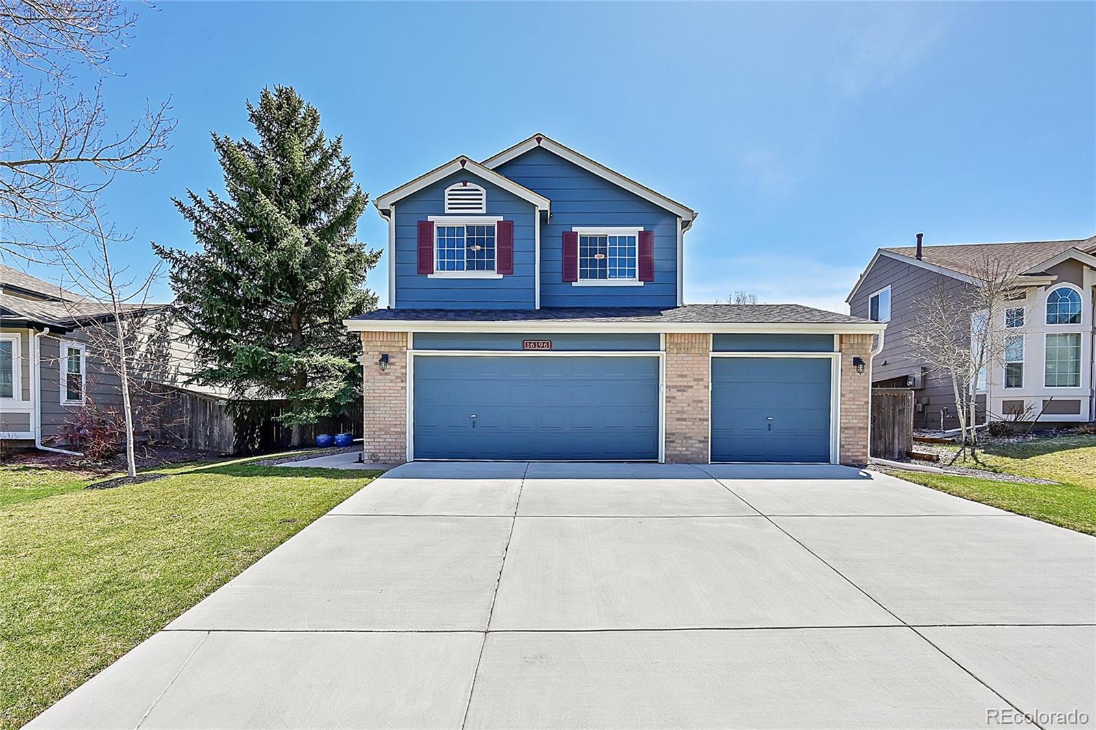 16196  Sequoia Drive, parker MLS: 3295761 Beds: 4 Baths: 4 Price: $649,999