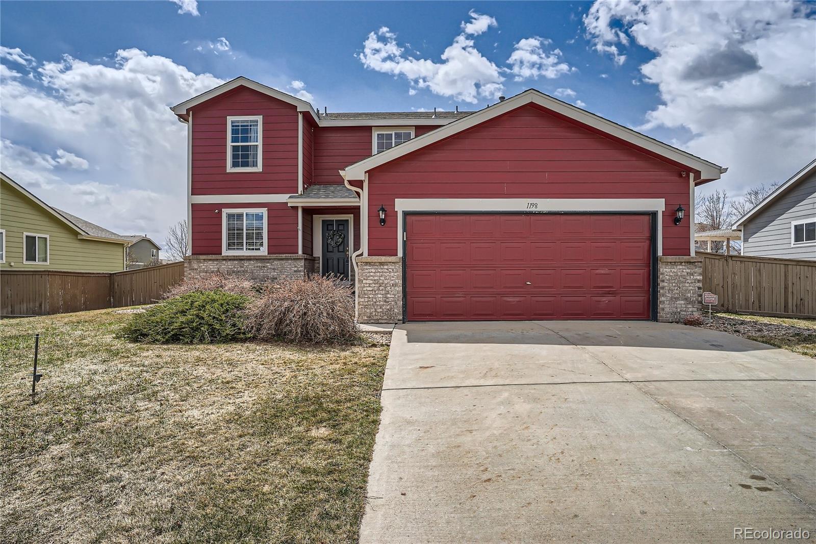 1198  Atkinson Avenue, castle rock MLS: 5461363 Beds: 4 Baths: 3 Price: $589,000