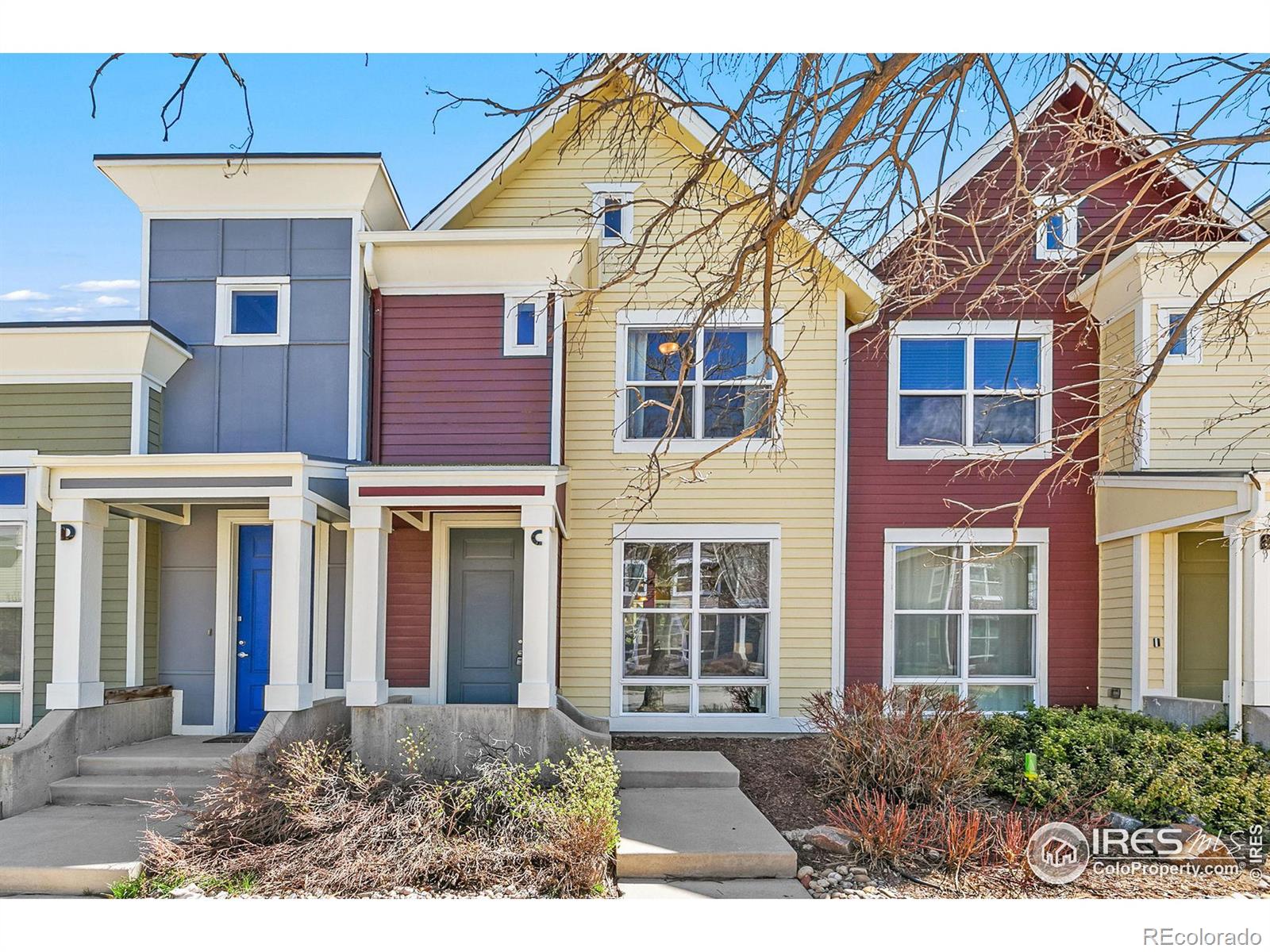 826  Heschel Street, fort collins MLS: 4567891006858 Beds: 2 Baths: 3 Price: $500,000