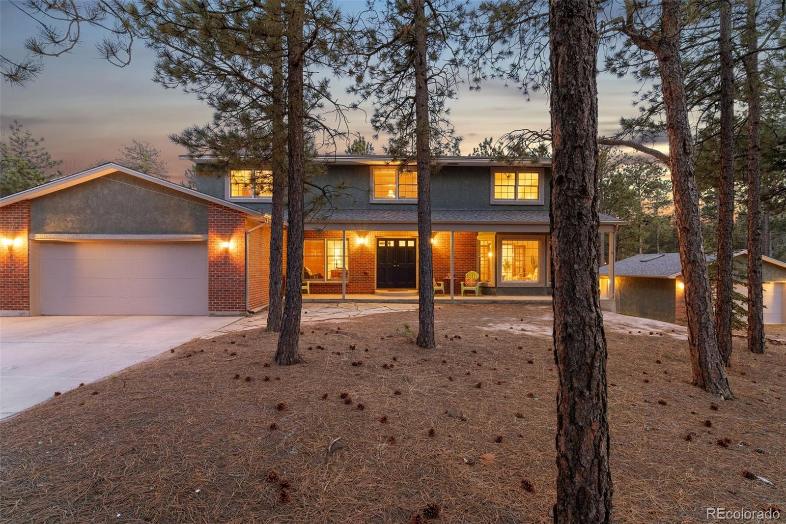 17725 smugglers road, Monument sold home. Closed on 2024-05-15 for $789,000.
