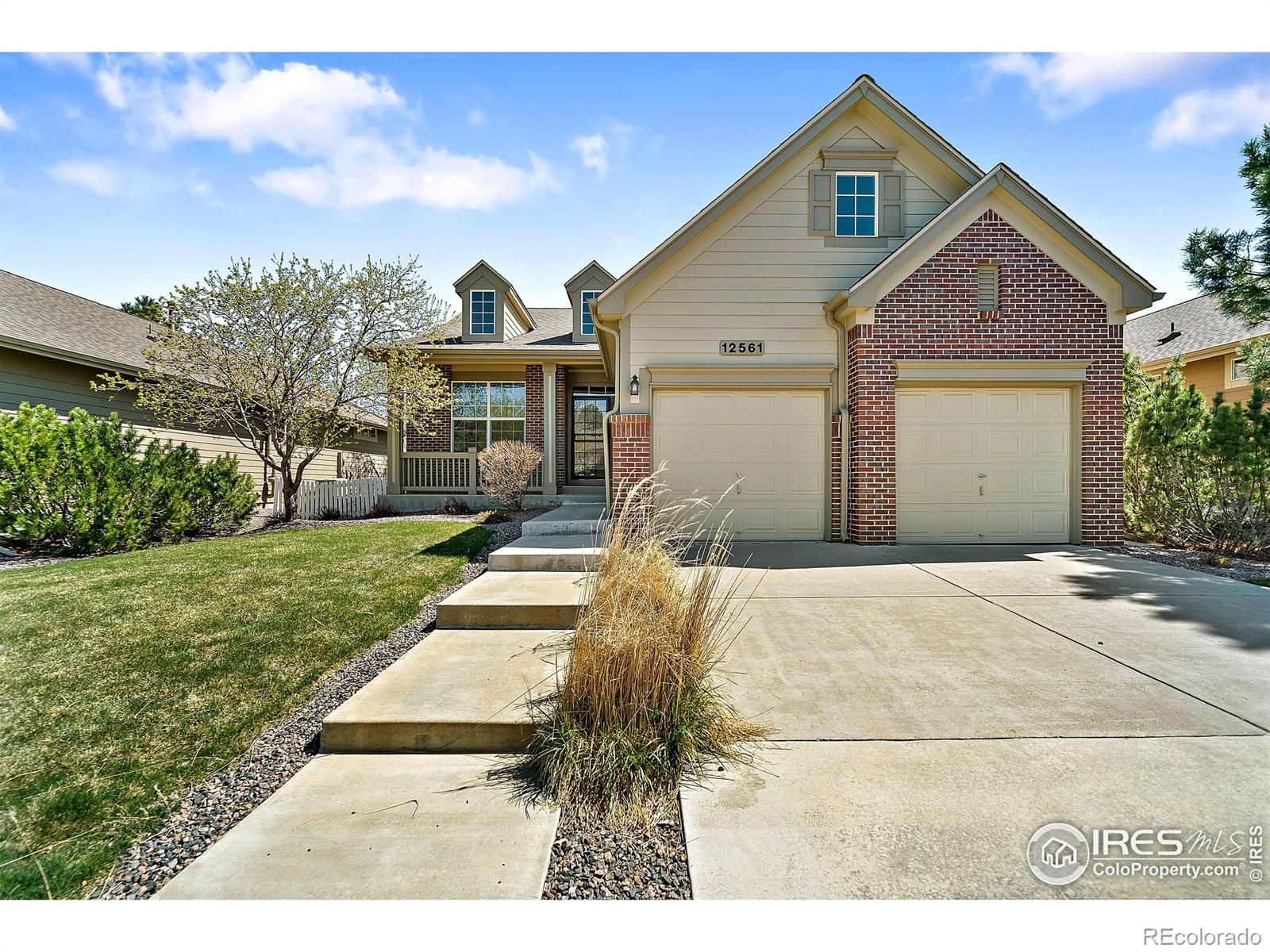 12561  grove street, broomfield sold home. Closed on 2024-05-07 for $662,000.