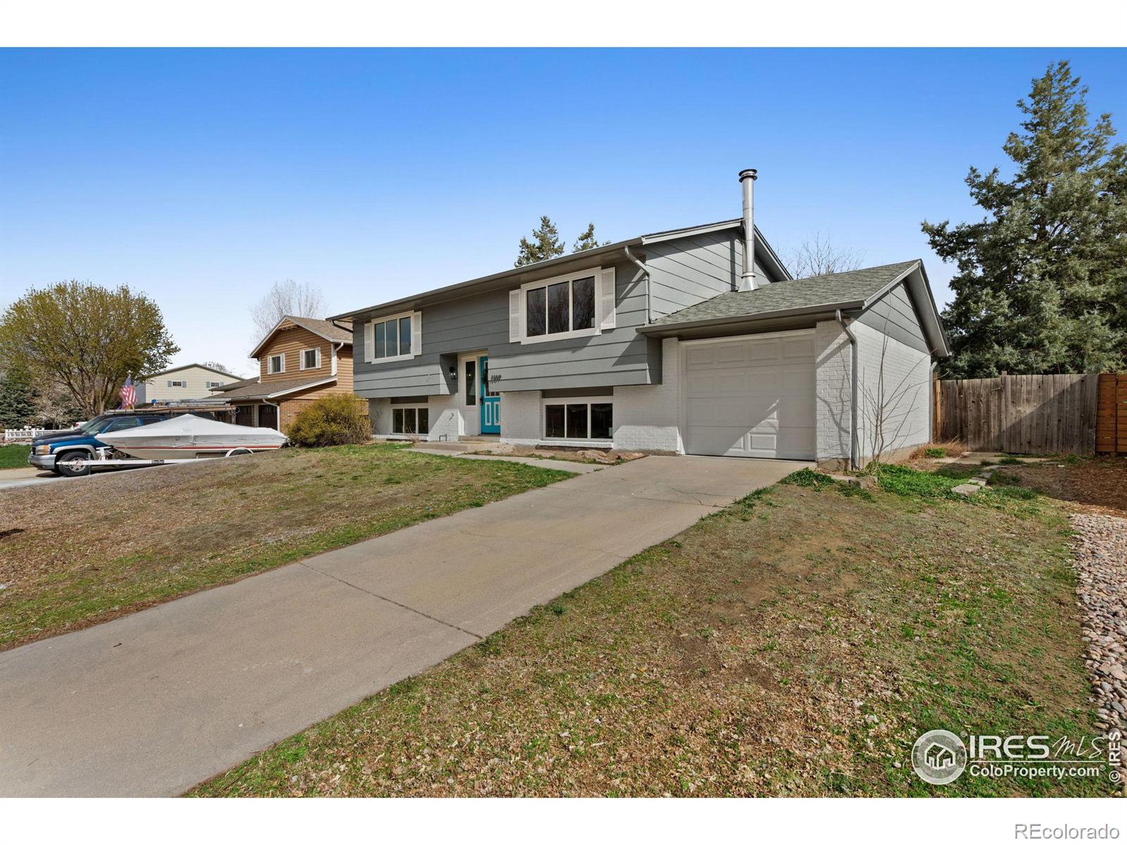 1309  Brookfield Drive, longmont MLS: 4567891006969 Beds: 4 Baths: 2 Price: $550,000