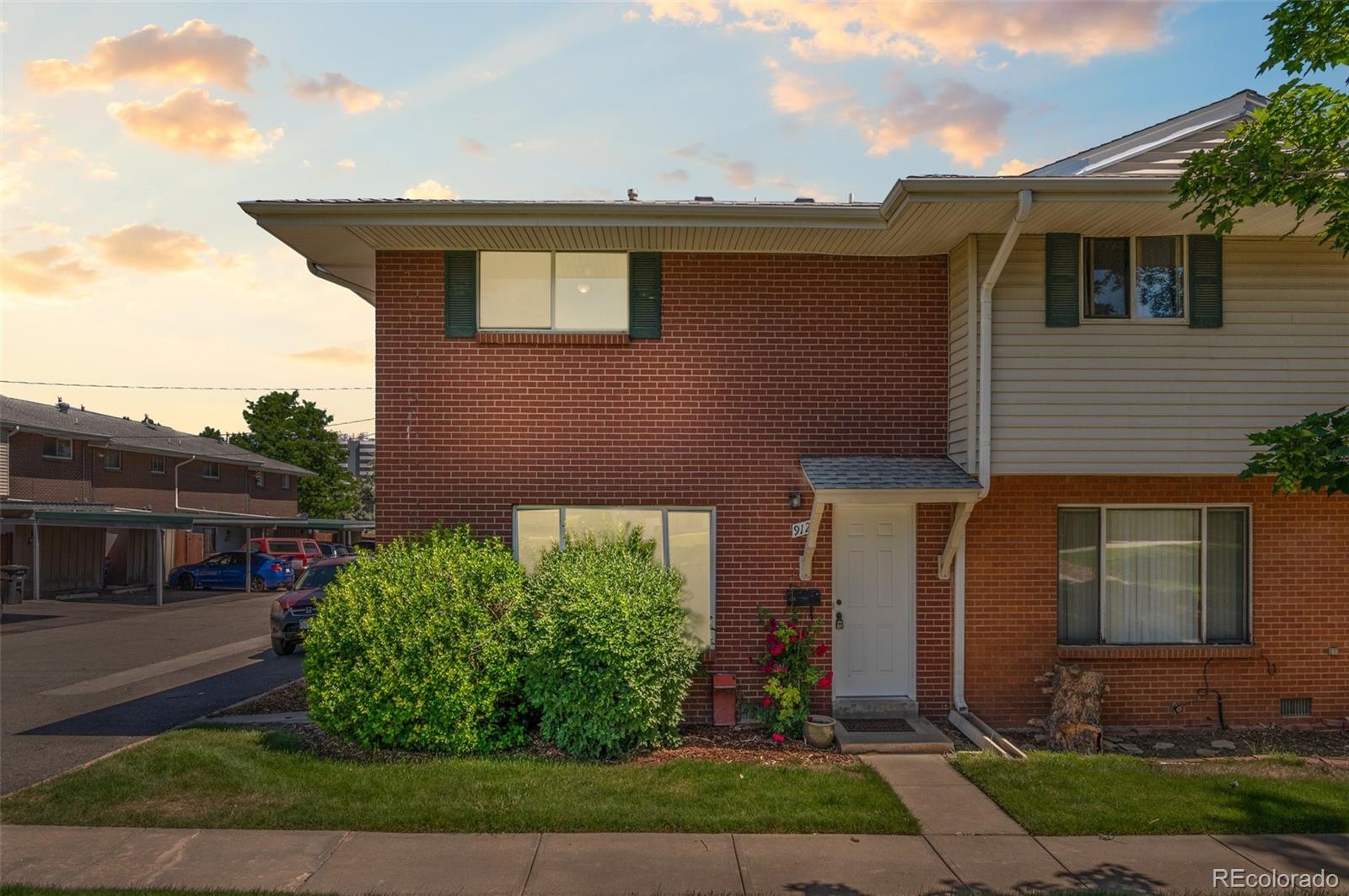 9128 E Lehigh Avenue 194, Denver  MLS: 9094352 Beds: 3 Baths: 2 Price: $385,000