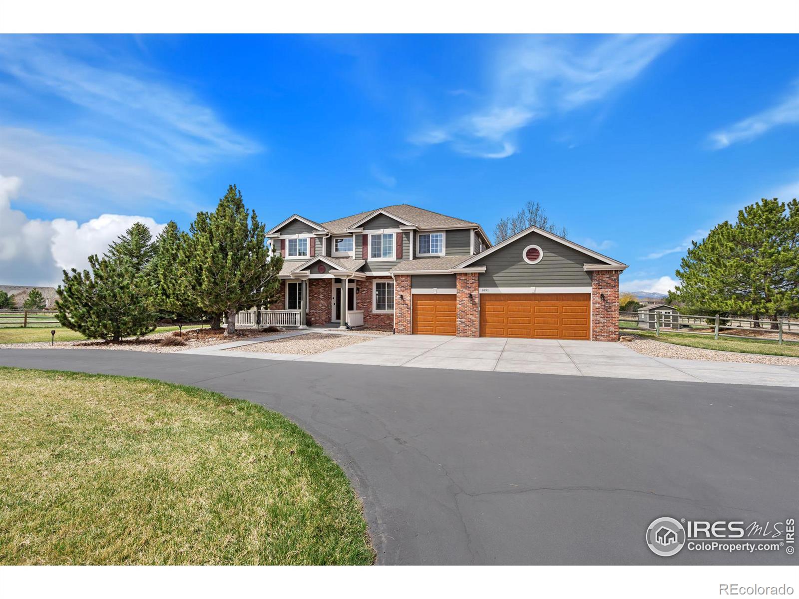 8891  longs peak circle, windsor sold home. Closed on 2024-06-03 for $1,039,500.