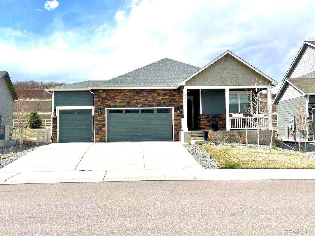 5873  Plains End Court, castle rock MLS: 3530787 Beds: 3 Baths: 2 Price: $589,000