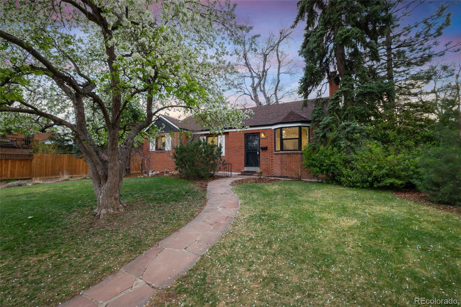 6610 E 18th Avenue, denver MLS: 8885927 Beds: 4 Baths: 2 Price: $799,000