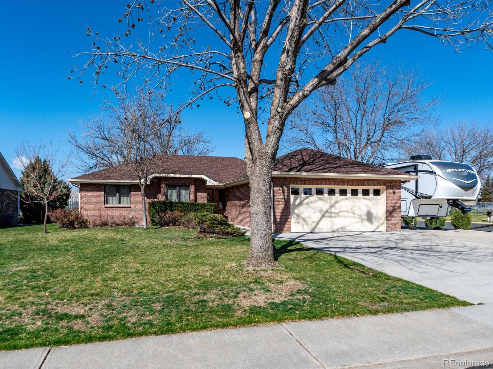 1639  Linden Street, longmont MLS: 7895675 Beds: 3 Baths: 3 Price: $639,000