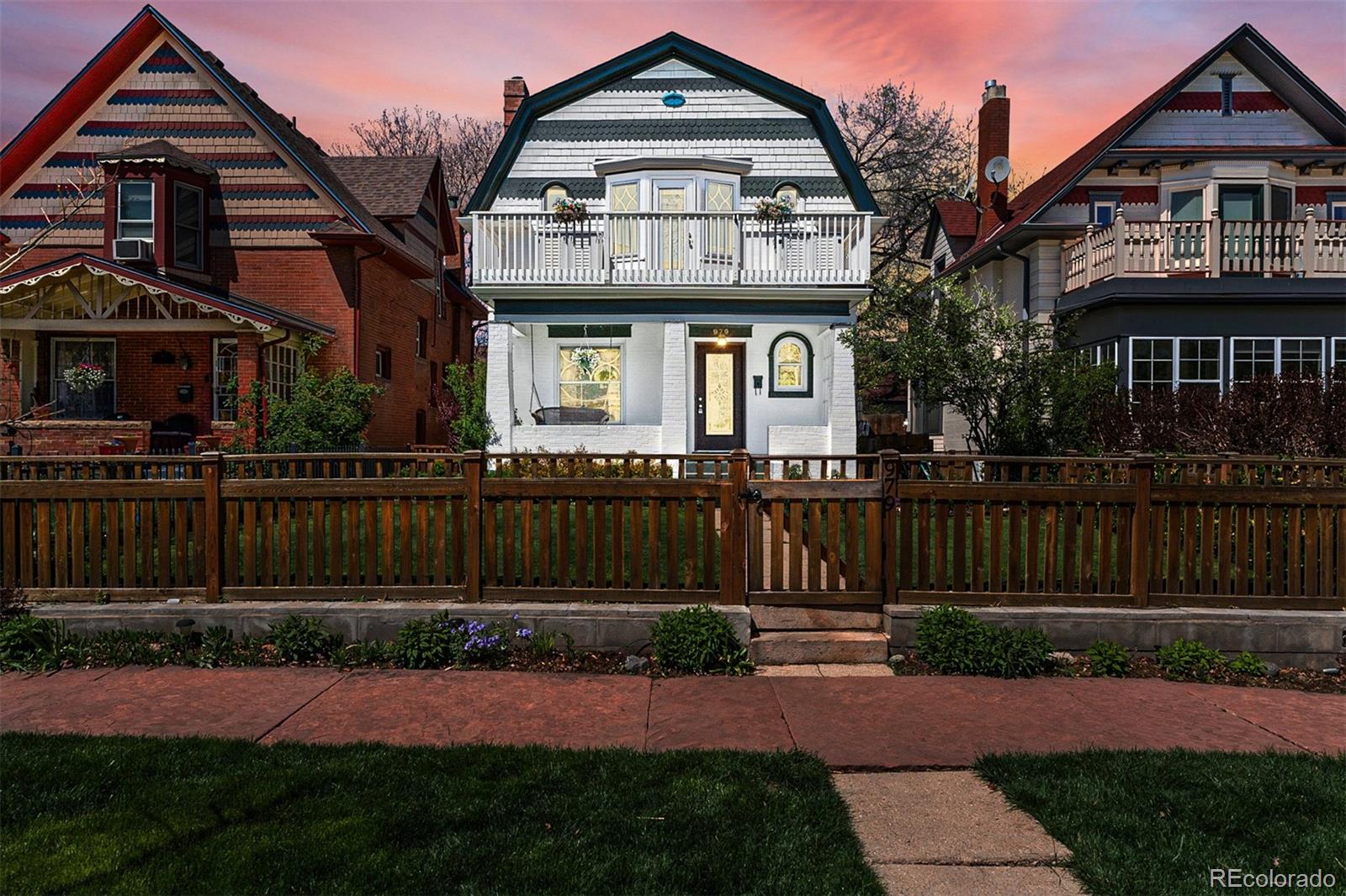 979 S Pennsylvania Street, denver MLS: 5887257 Beds: 3 Baths: 2 Price: $975,000