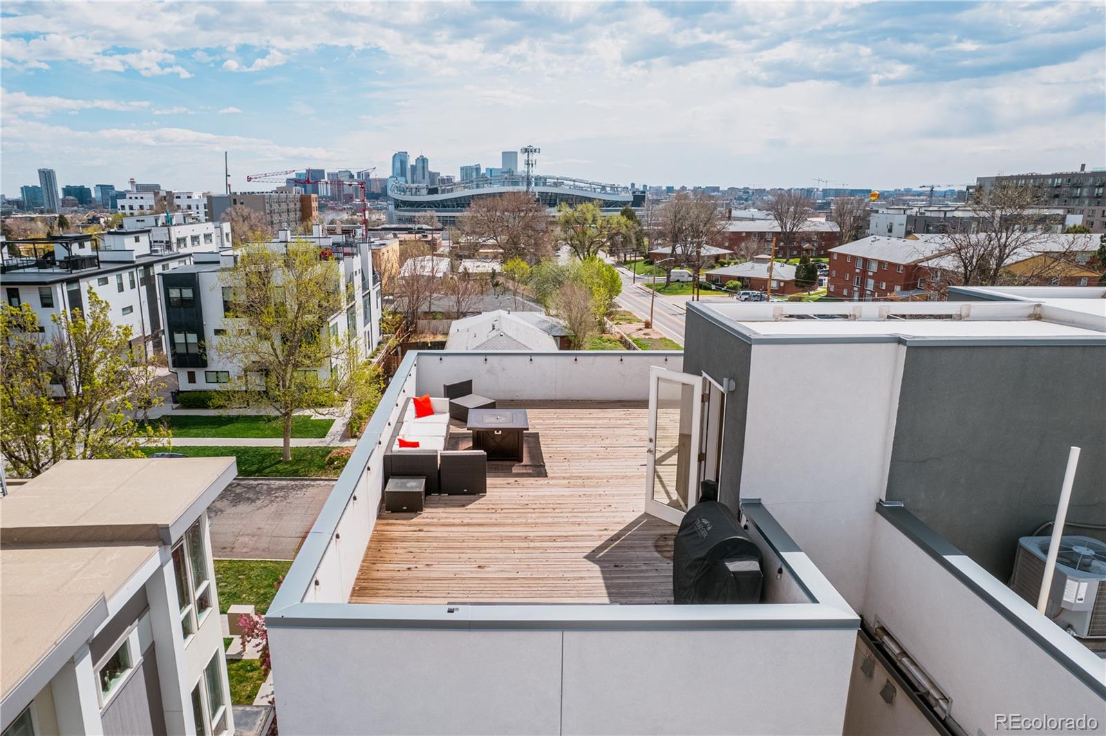 1705  Hooker Street, denver MLS: 6812249 Beds: 3 Baths: 3 Price: $850,000