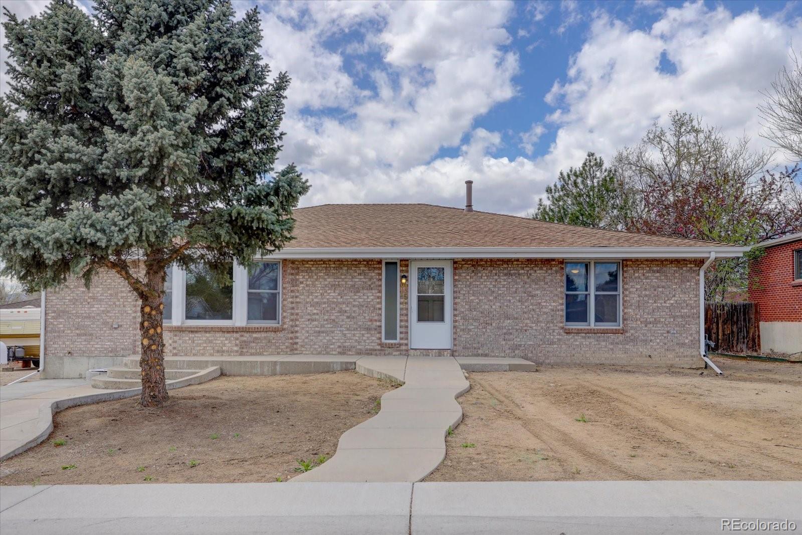 6115  Chase Street, arvada MLS: 4958069 Beds: 2 Baths: 2 Price: $599,900