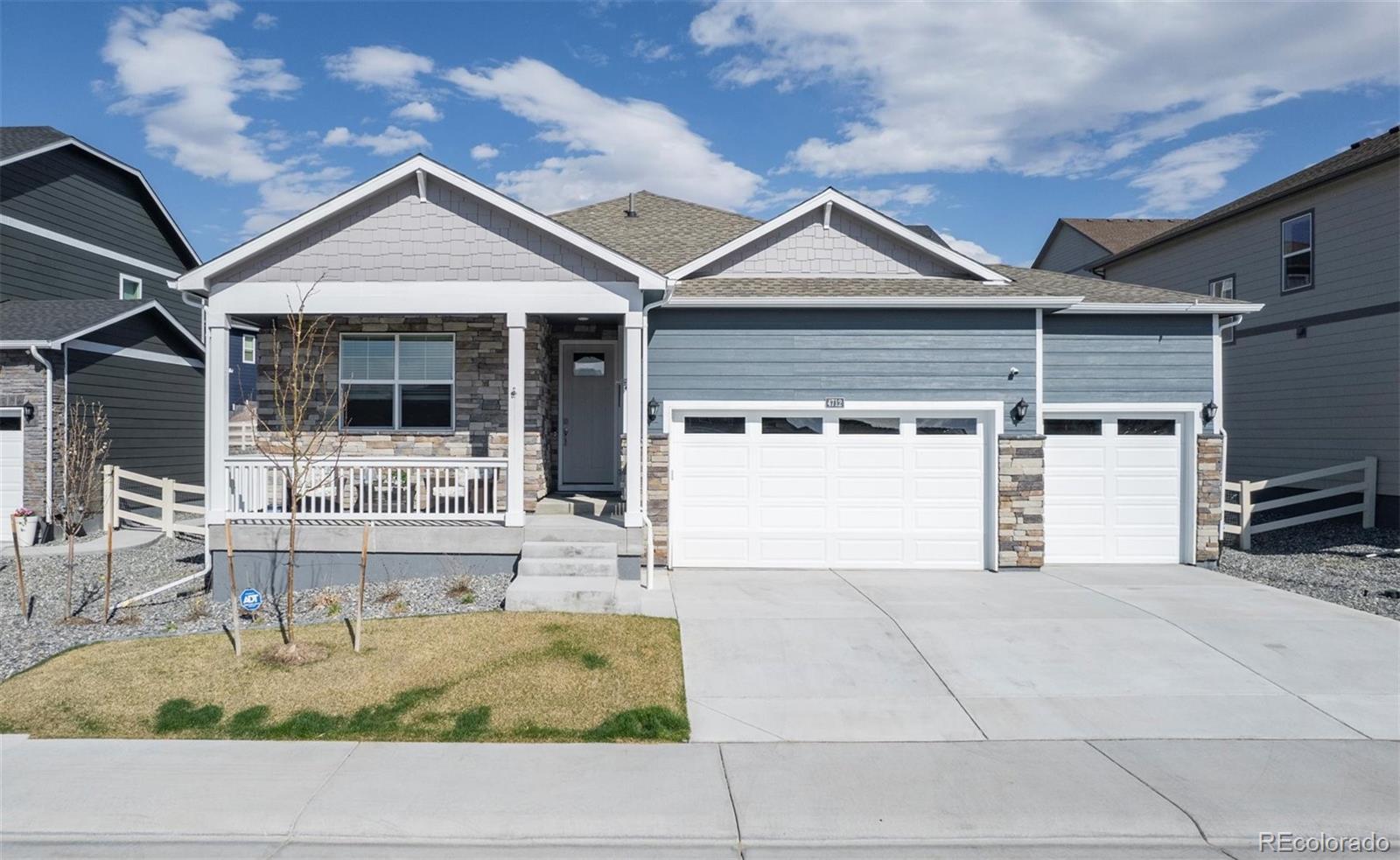 4712  Cattle Cross Trail, castle rock MLS: 3912048 Beds: 3 Baths: 2 Price: $575,000