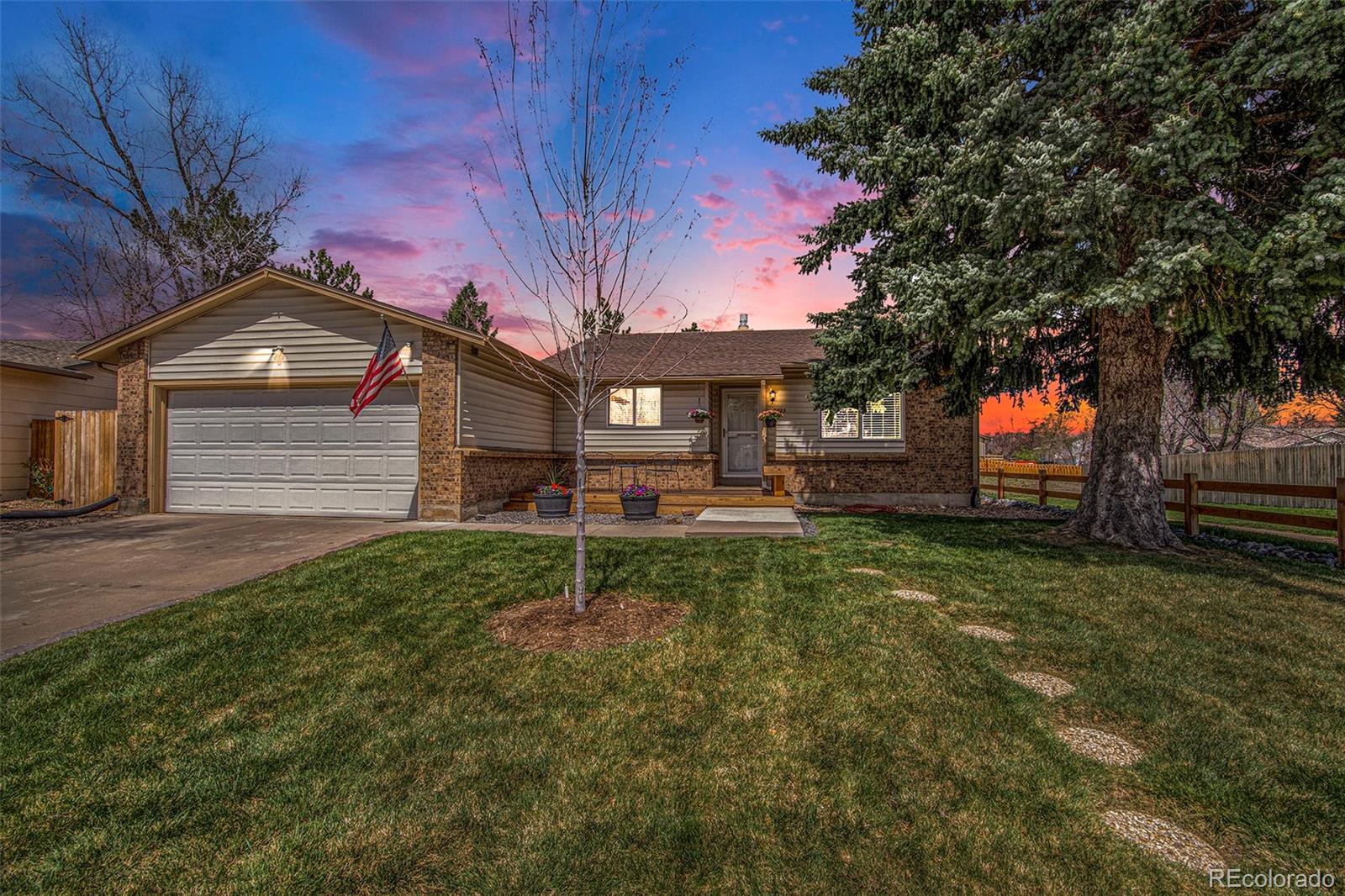 8825 W 86th Avenue, arvada MLS: 1974397 Beds: 3 Baths: 2 Price: $545,000