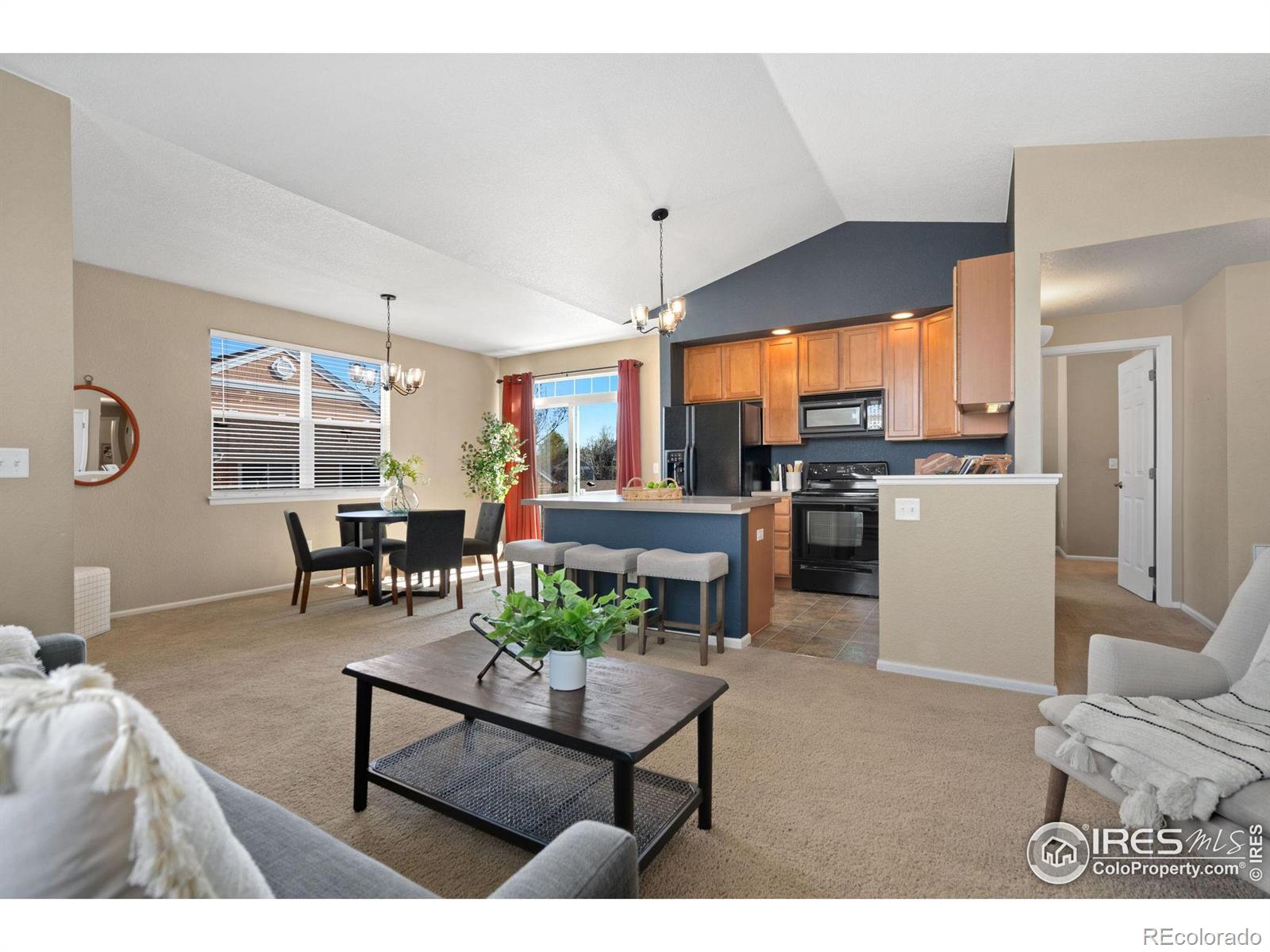 2123 grays peak drive, Loveland sold home. Closed on 2024-06-21 for $370,000.