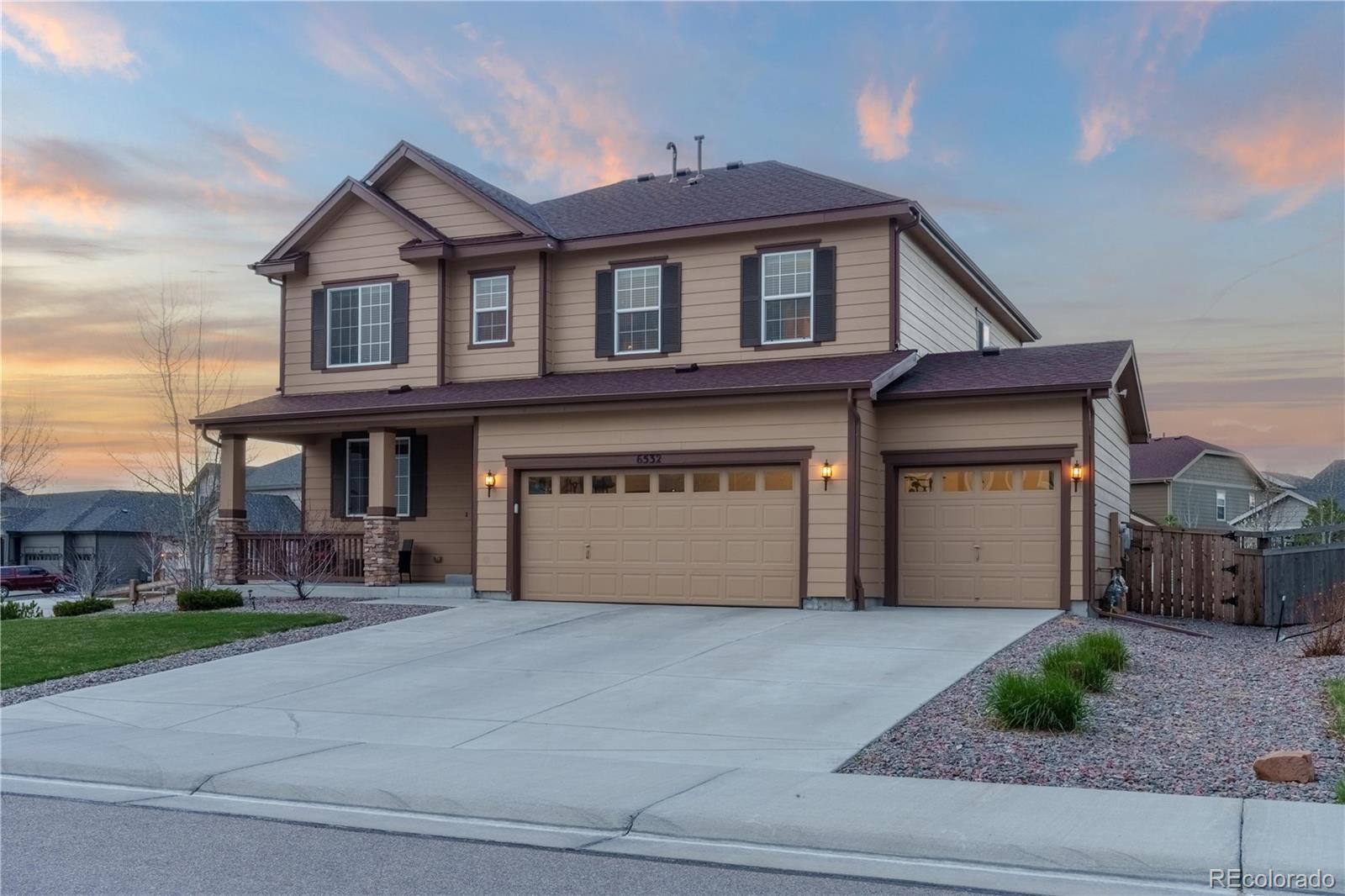 6532  Agave Avenue, castle rock MLS: 9797156 Beds: 4 Baths: 3 Price: $710,000