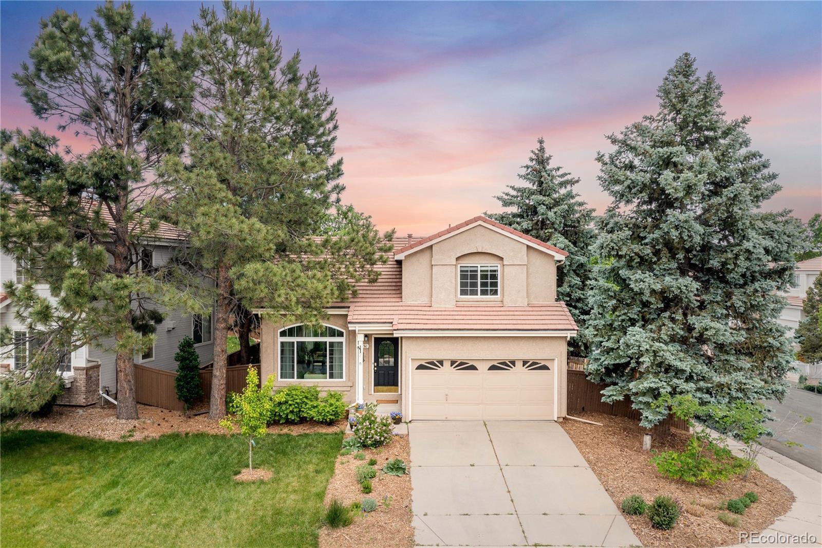 1590  Spring Water Way, highlands ranch MLS: 8662520 Beds: 4 Baths: 4 Price: $600,000