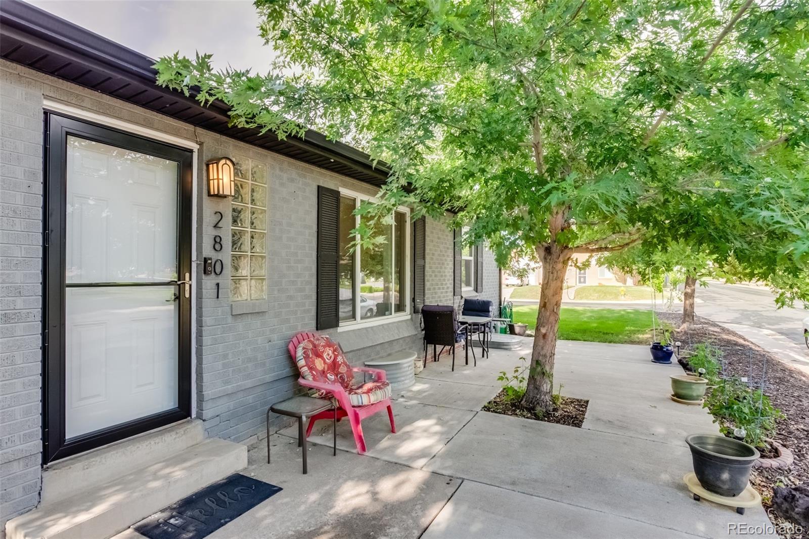 2801  Niagara Street, denver MLS: 9157602 Beds: 4 Baths: 2 Price: $650,000