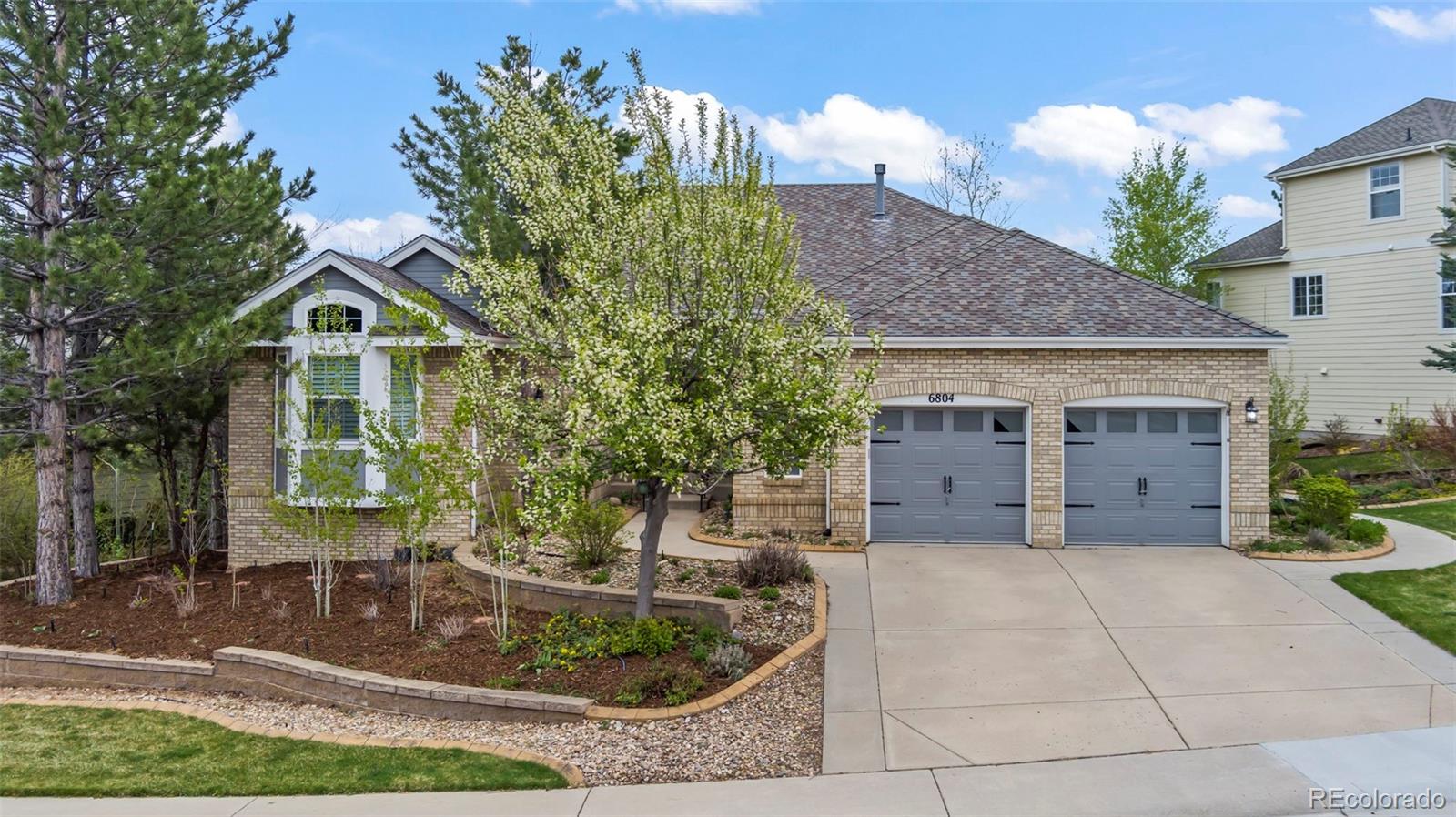 6804  Wellington Place, castle pines MLS: 6784705 Beds: 6 Baths: 4 Price: $1,225,000