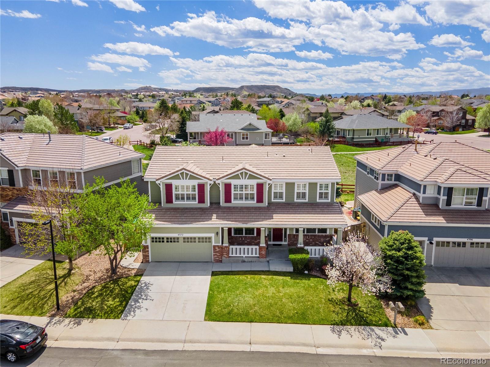 4372  Kellwood Drive, castle rock MLS: 2931136 Beds: 5 Baths: 4 Price: $750,000