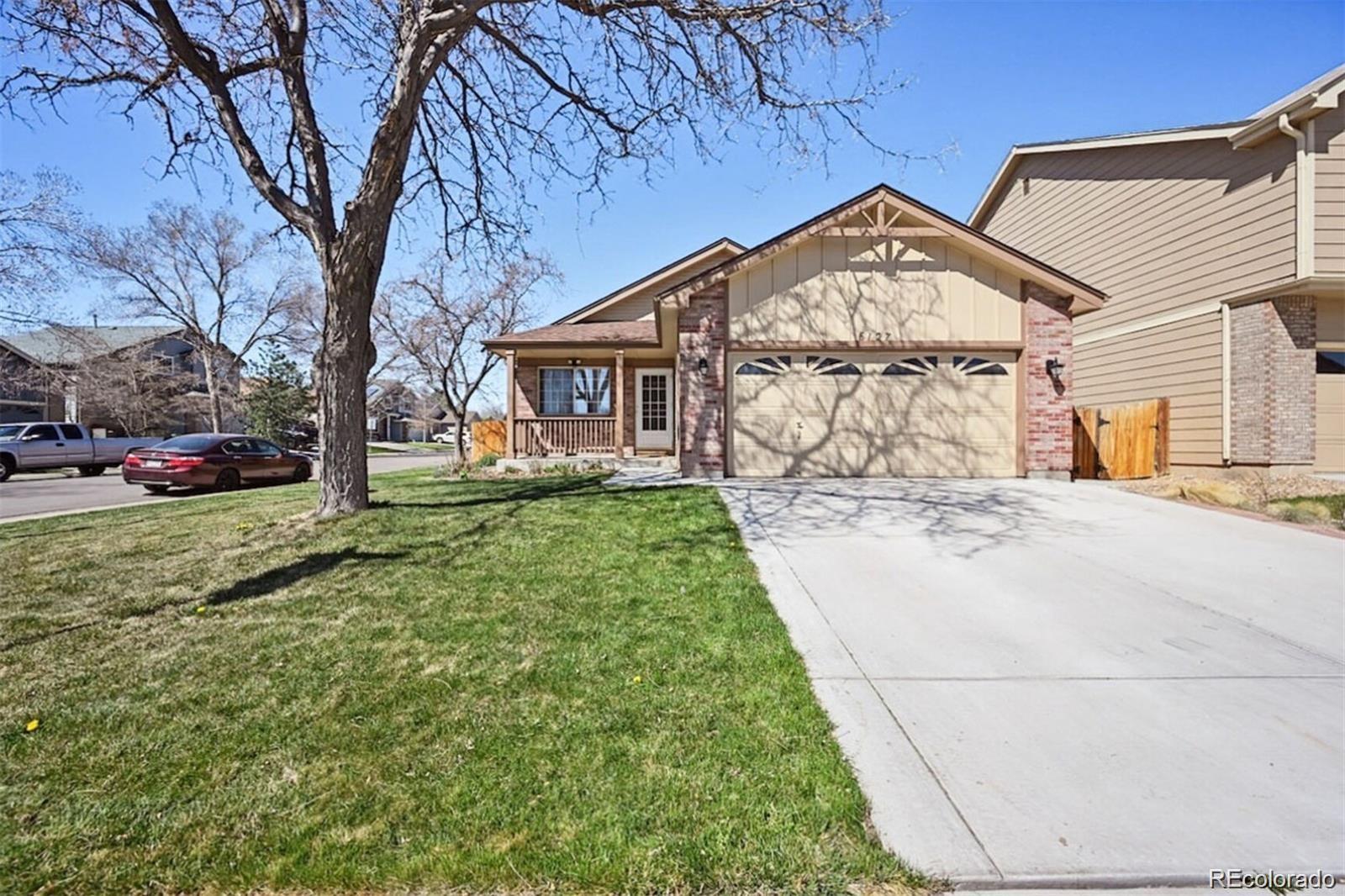 6127  Raleigh Street, arvada MLS: 4070429 Beds: 4 Baths: 3 Price: $579,500