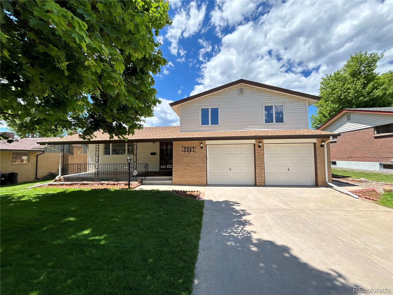 2967 S Fenton Street, denver MLS: 2658273 Beds: 3 Baths: 3 Price: $625,000