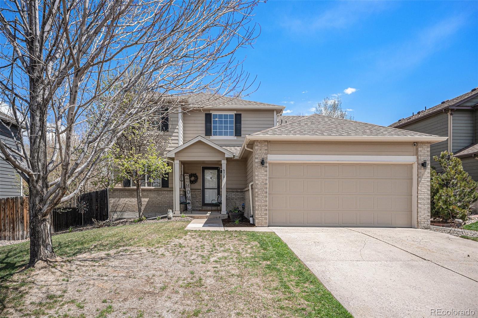 670  Whispering Oak Drive, castle rock MLS: 9470426 Beds: 3 Baths: 3 Price: $650,000