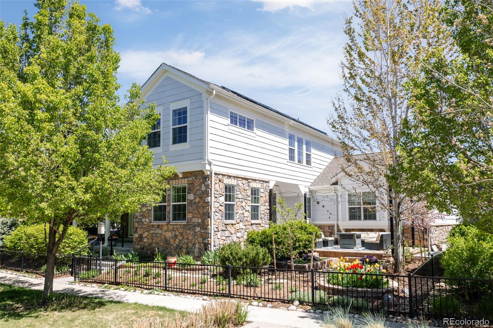 8072 E 33rd Avenue, denver MLS: 4510391 Beds: 5 Baths: 5 Price: $1,300,000